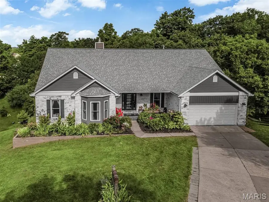 215 Cobblefield Court, Ballwin, MO 63011 - #3