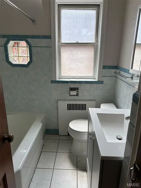 6614 Devonshire Avenue, Saint Louis, MO 63109 - #3