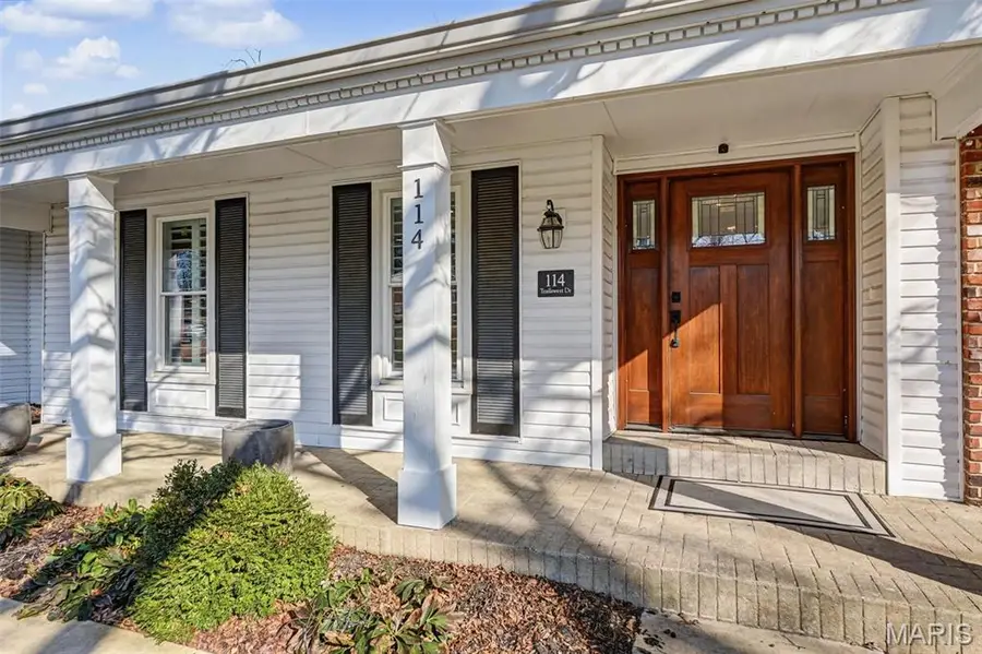 114 Trailswest Dr. Drive, Chesterfield, MO 63017 - #3