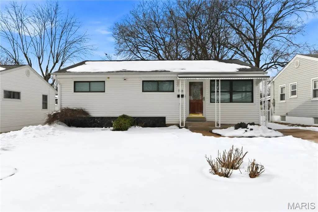 733 Forman Road, Saint Louis, MO 63123 - #1