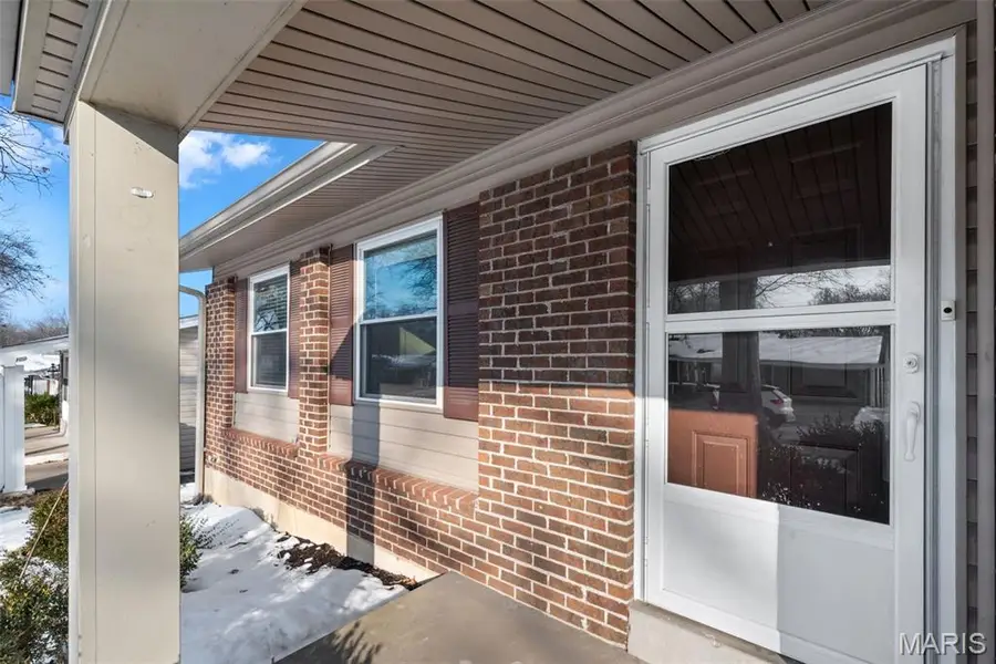 533 Golfwood Drive Drive, Ballwin, MO 63021 - Image #3