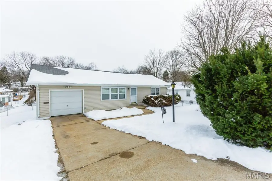 8871 Boyce Place, Jennings, MO 63136 - #3