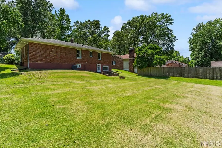 1019 Merrill Street, Lebanon, IL 62254 - #3