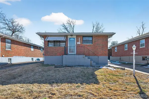 4446 Eminence Avenue, Berkeley, MO 63134