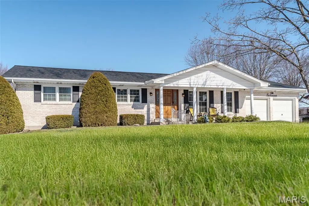 803 Fieldcrest Drive, Washington, MO 63090 - Image #1