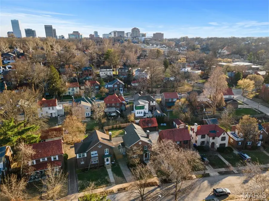 7560 Stanford Avenue, University City, MO 63130 - #2