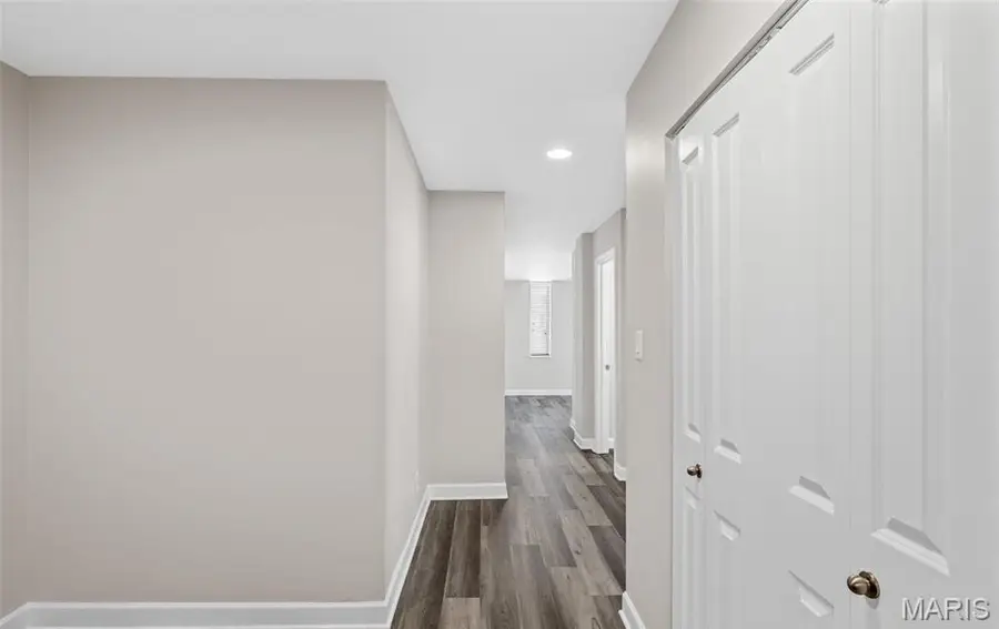 5696 Kingsbury Avenue #406, Saint Louis, MO 63112 - Image #2