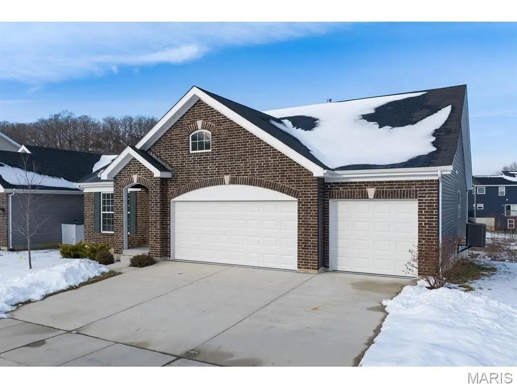 689 Fox Creek Drive, Fenton, MO 63026 - #1