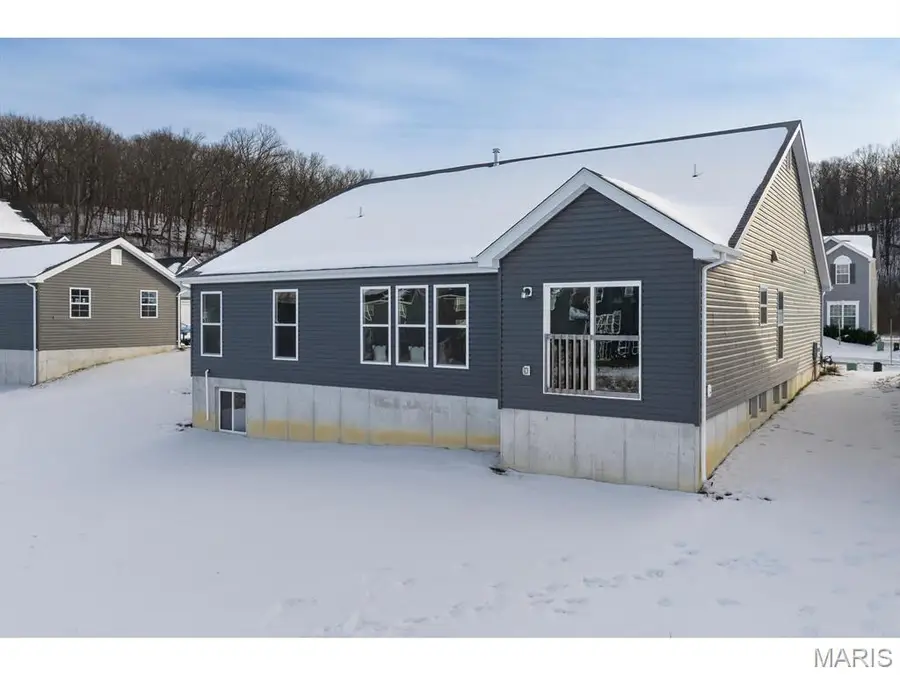 689 Fox Creek Drive, Fenton, MO 63026 - #3