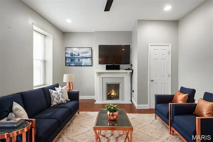 7915 S Broadway, Saint Louis, MO 63111 - Image #2