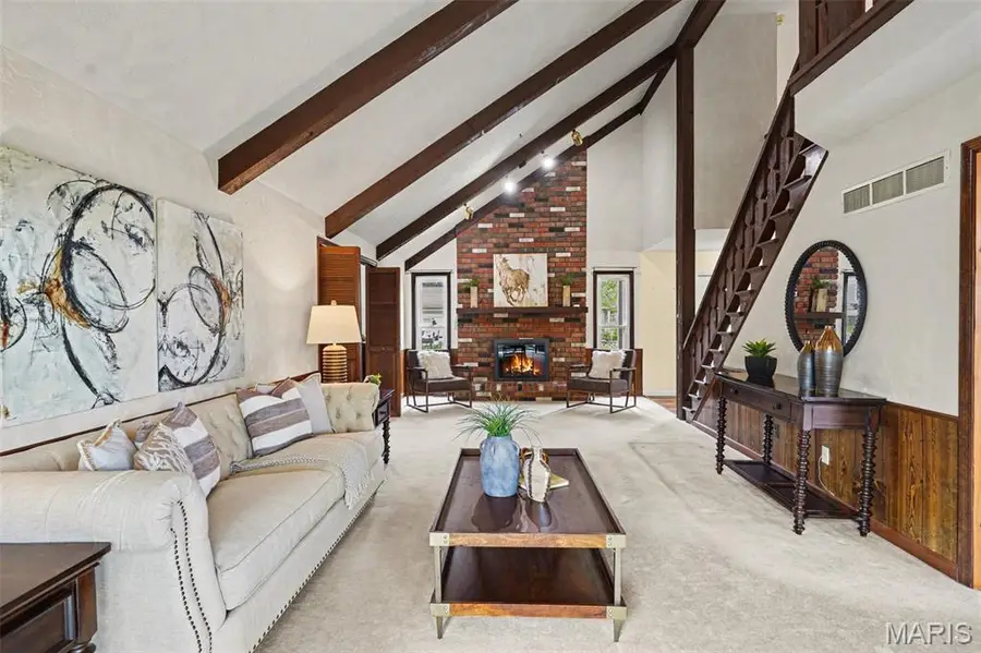 5022 Amber Place Drive, Saint Louis, MO 63128 - #3