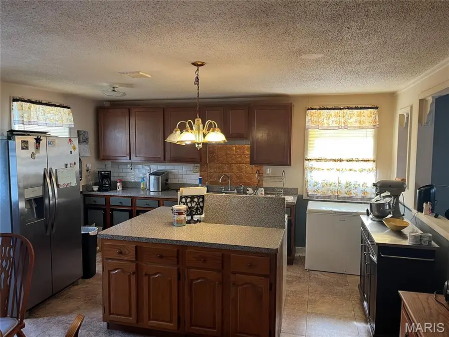 4462 N Virginia Mines Road, Saint Clair, MO 63077 - #3