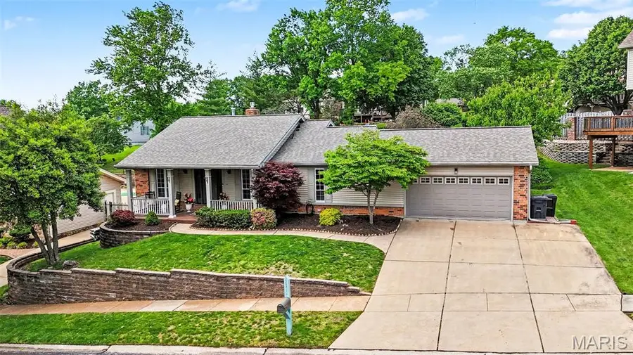 5813 Amber Place Drive, Saint Louis, MO 63128 - #2