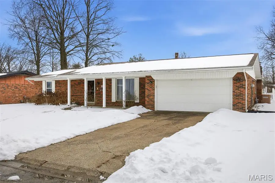 10 Coronation Drive, Millstadt, IL 62260 - Image #2