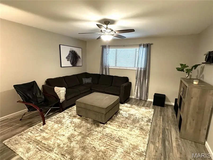 1741 Gascony Parc Drive, Lake Saint Louis, MO 63367 - #2