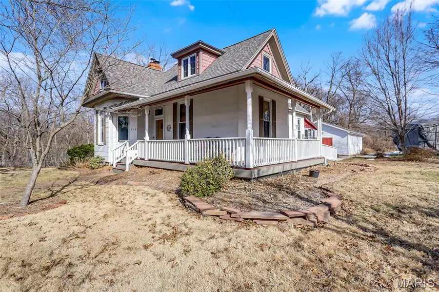 620 N Buchanan Street, Edwardsville, IL 62025 - #3