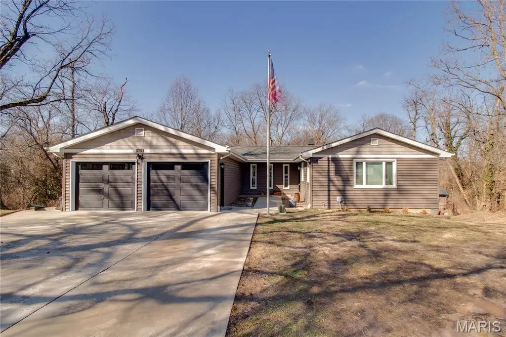 1705 Cordell Court, Godfrey, IL 62035 - #1