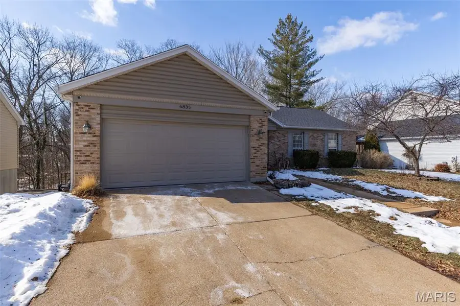 6835 Bear Creek Drive, Saint Louis, MO 63129 - #2