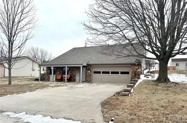 4250 Sunburst Drive, Hannibal, MO 63401