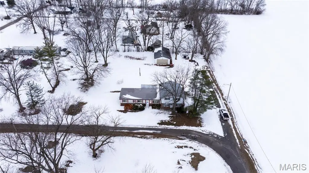 530 Joseph Street, Carlyle, IL 62231 - #1