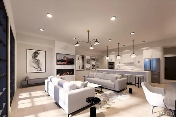 1121 S Main Street #403, St Charles, MO 63301