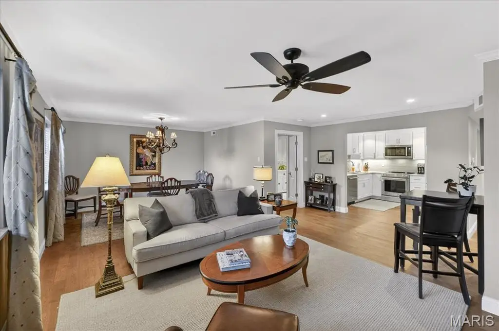 4355 Maryland Avenue #319, Saint Louis, MO 63108 - Image #1