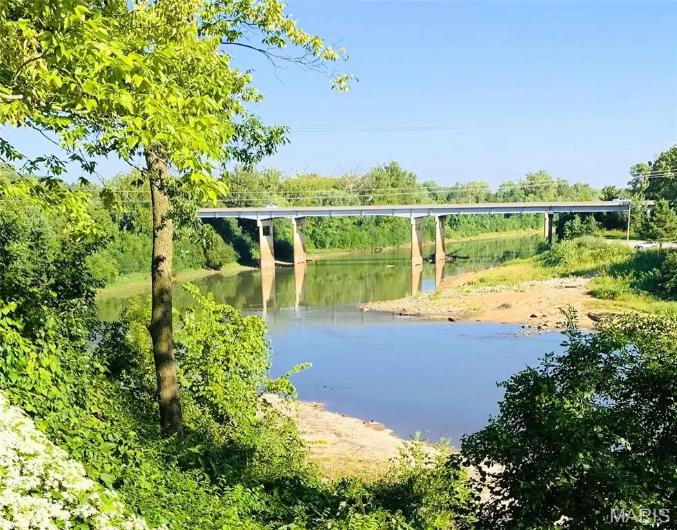 315 Water St., Fenton, MO 63026 - #1