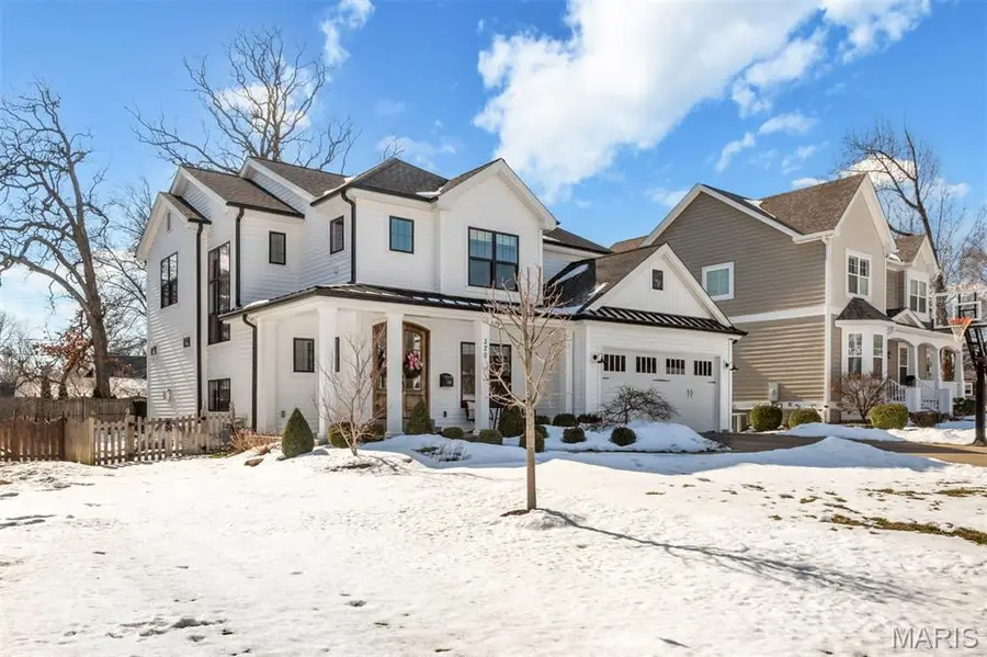 320 Bogey Lane, Kirkwood, MO 63122 - Image #3