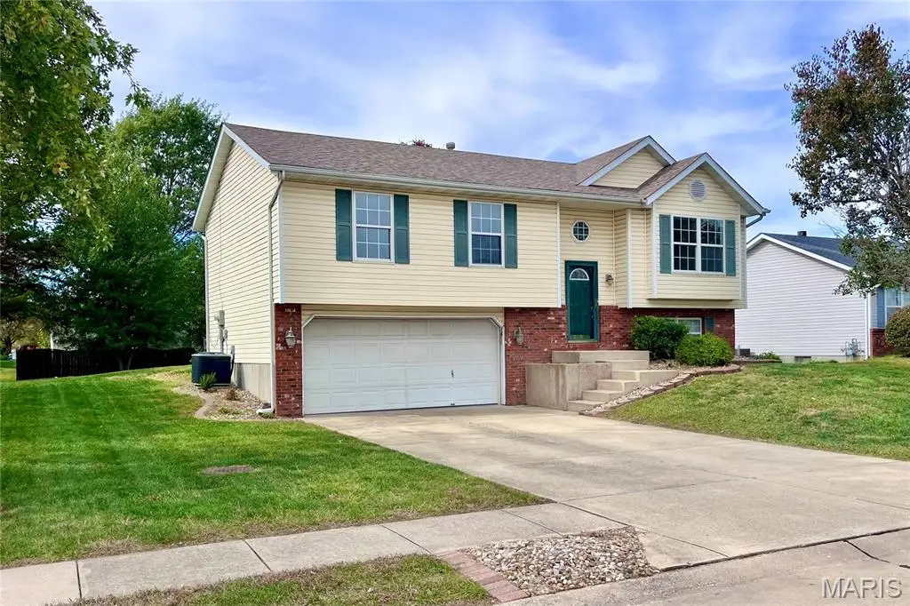 65 Ashbrooke, Troy, IL 62294 - #1