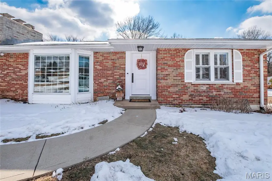 10748 Leebur Drive, Saint Louis, MO 63128 - #3