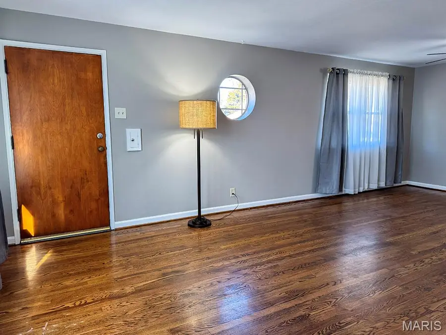 7740 Arlington Avenue, Shrewsbury, MO 63119 - #2