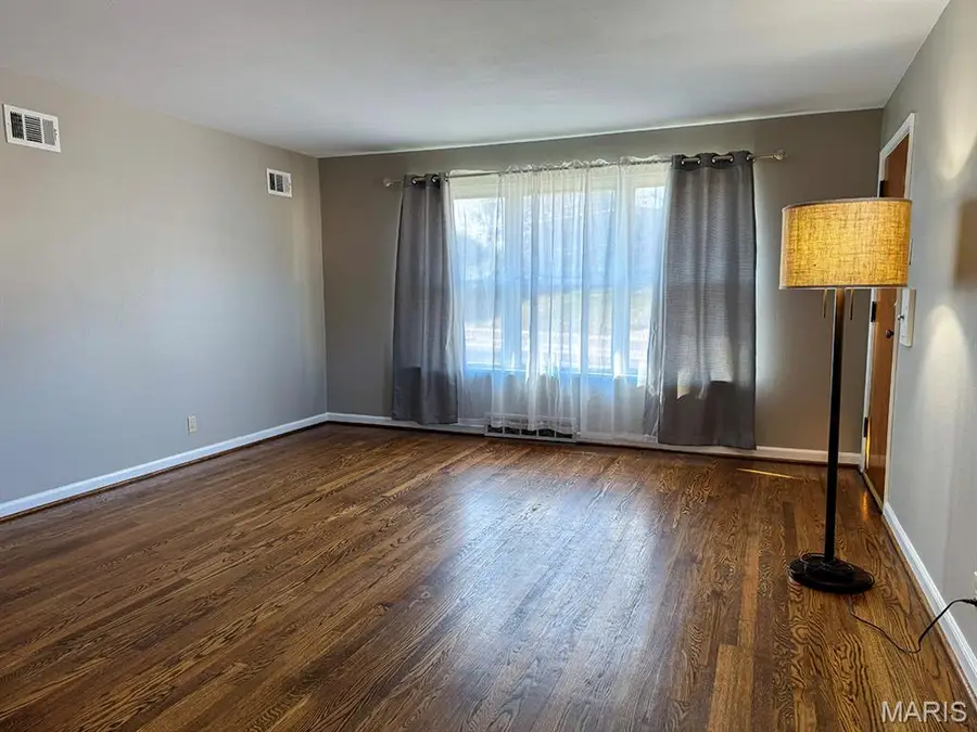 7740 Arlington Avenue, Shrewsbury, MO 63119 - #3