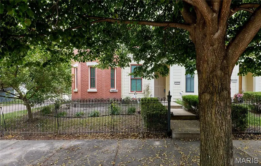 3432 Civic Green Drive, Saint Charles, MO 63301 - Image #3