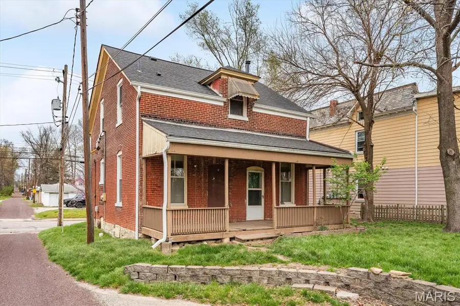 508 W C Street, Belleville, IL 62220 - #2