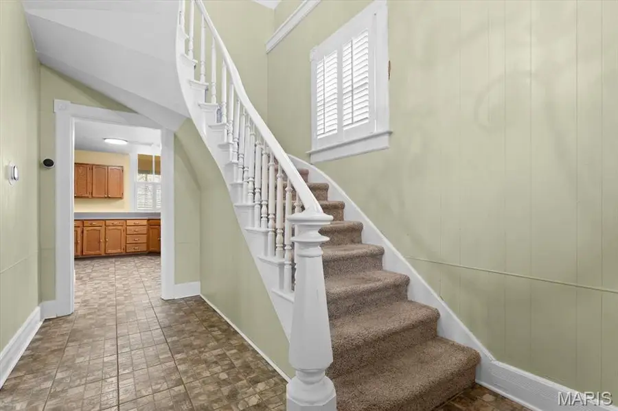 508 W C Street, Belleville, IL 62220 - #3