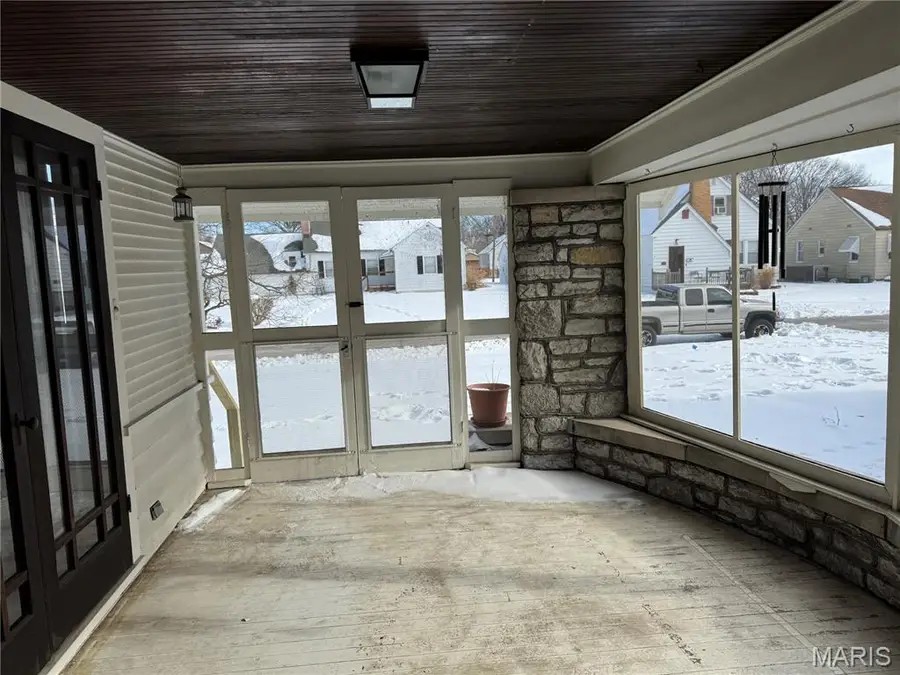 139 Kansas Avenue, Belleville, IL 62221 - #3