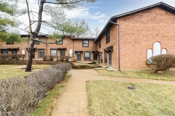 1278 North And South Road #1278, St Louis, MO 63130