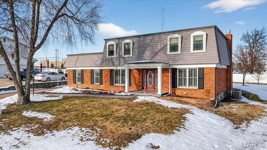 10520 Hackamore Lane, Saint Louis, MO 63128 - #2