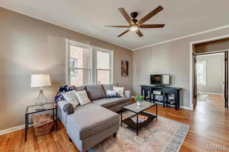 6426 Odell Street, Saint Louis, MO 63139 - #3