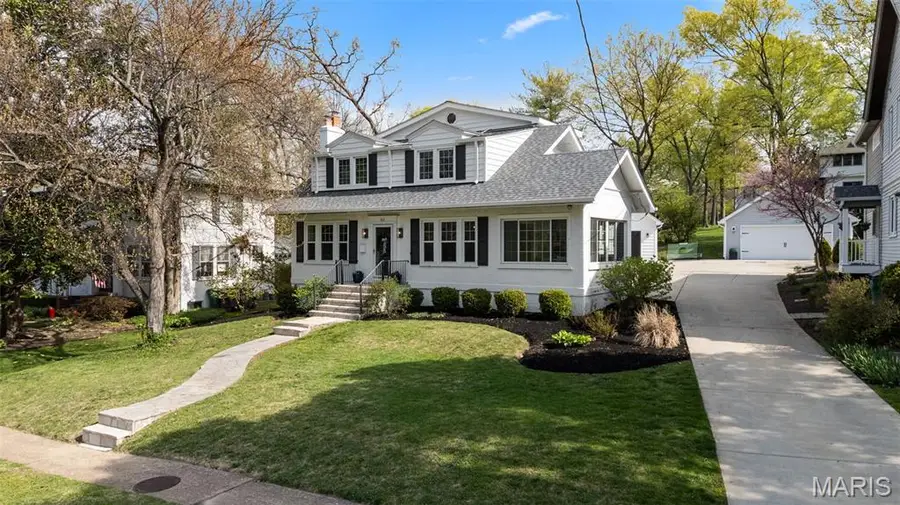 451 W Jackson Road, Webster Groves, MO 63119 - #2