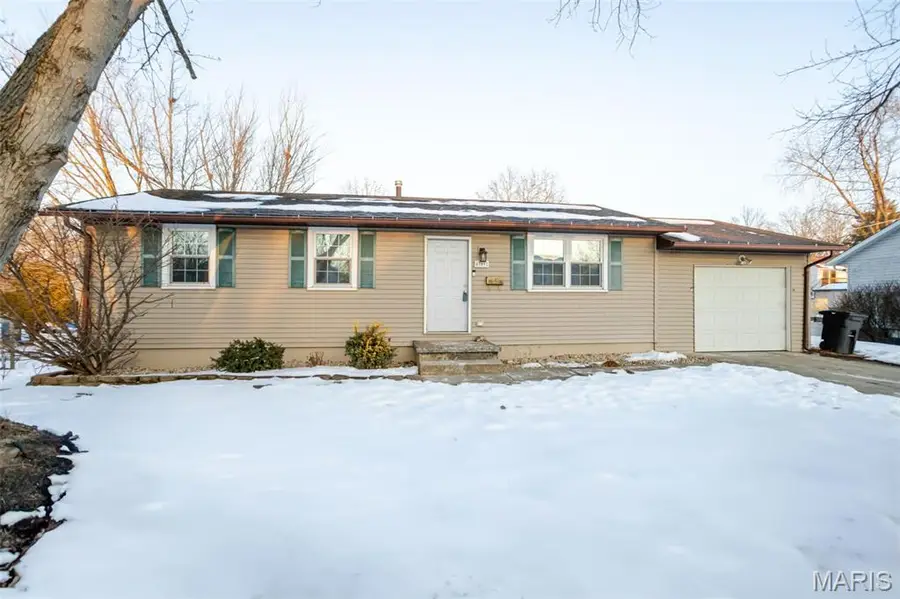 4709 Snow White Terrace, Alton, IL 62002 - Image #3