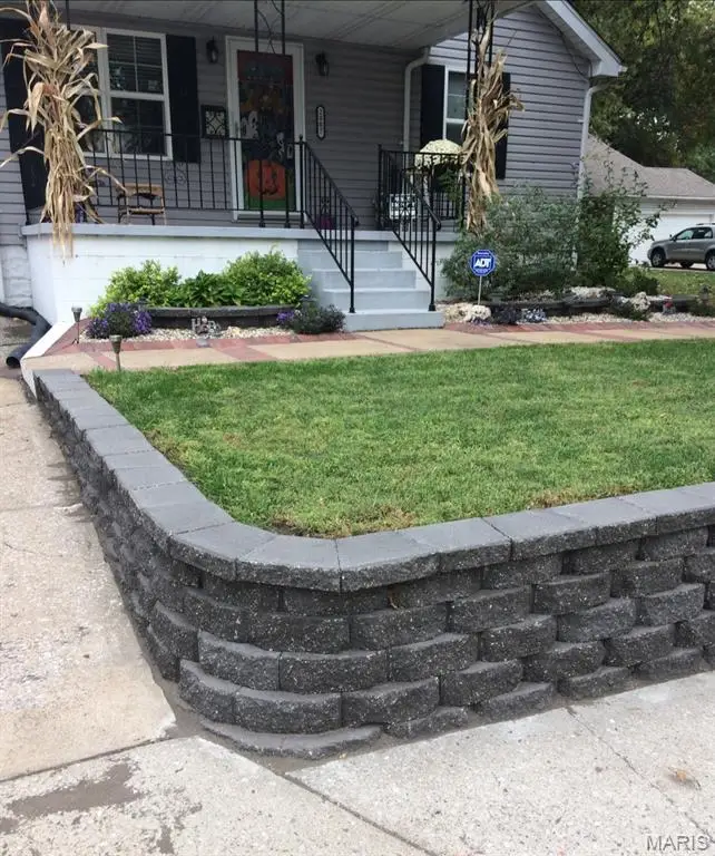 2807 Edwards Street, Granite City, IL 62040 - #3