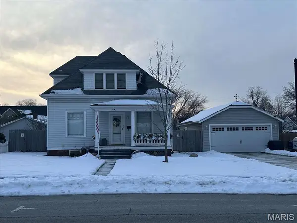 843 Madison Avenue, Edwardsville, IL 62025