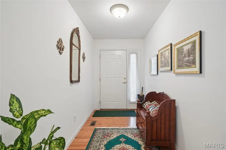 83 Foxgate Court, Saint Peters, MO 63376 - #3