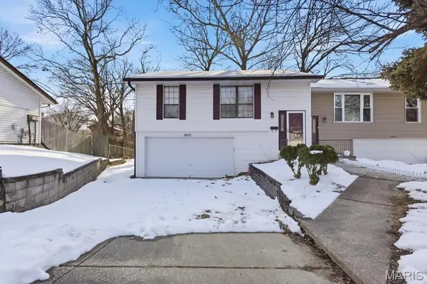 3031 Bluffwood Drive, St Charles, MO 63301