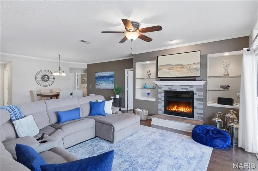 117 Evergreen Condo Drive #1B, Sunrise Beach, MO 65079 - #3