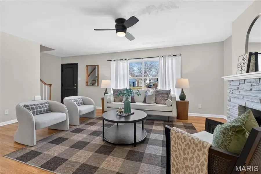 509 Parkwoods Avenue, Kirkwood, MO 63122 - #2