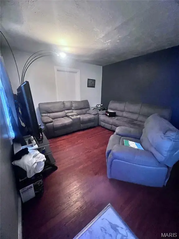 7101 Greenhaven Drive, Saint Louis, MO 63136 - #2