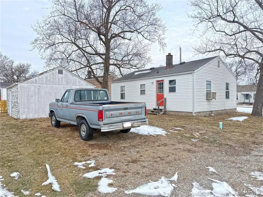 1018 Frick Avenue, Warrenton, MO 63383 - #3