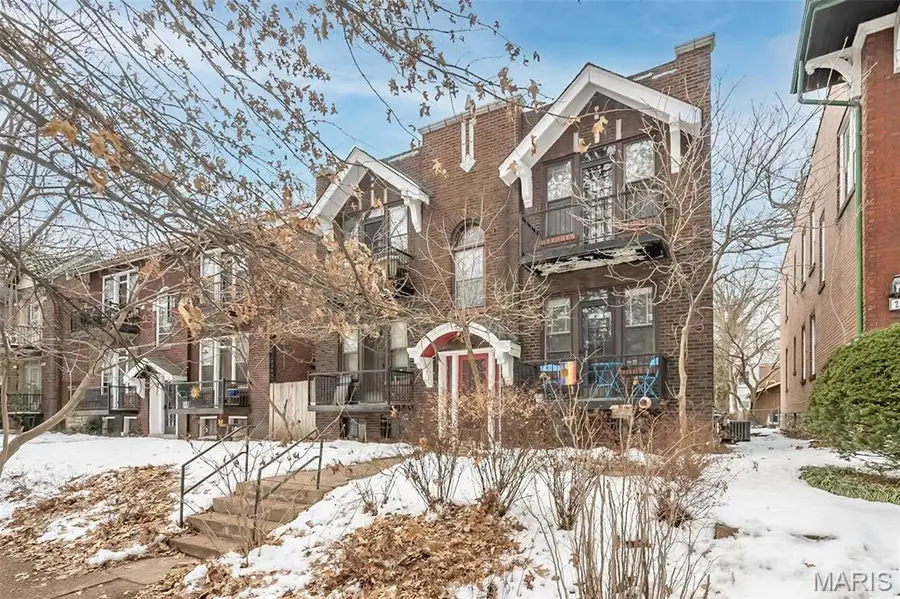 2139 Alfred Avenue, Saint Louis, MO 63110 - #2